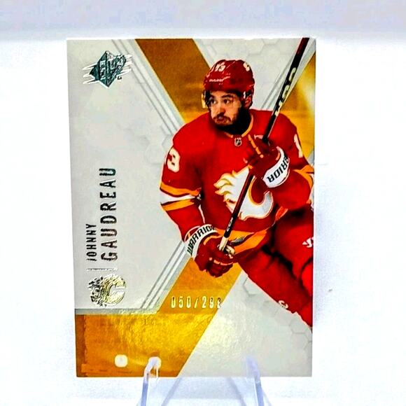Johnny Gaudreau #14 Upper Deck 2021-22 SP 50/299 - Picture 4 of 8